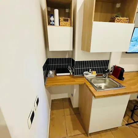 Casa Amicitia Piazza Di Spagna Рим